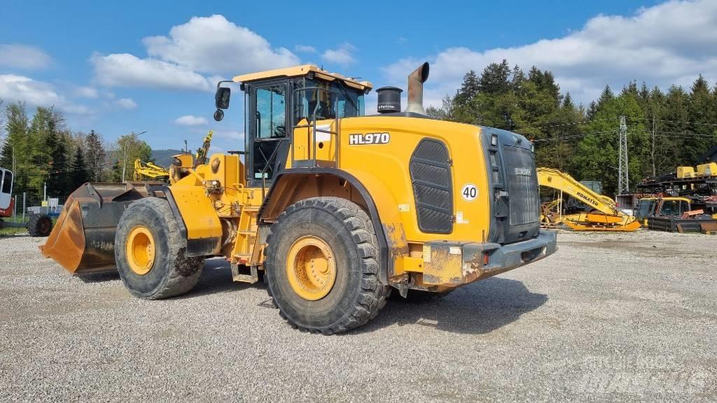 Hyundai HL 970 Iekrāvēji uz riteņiem