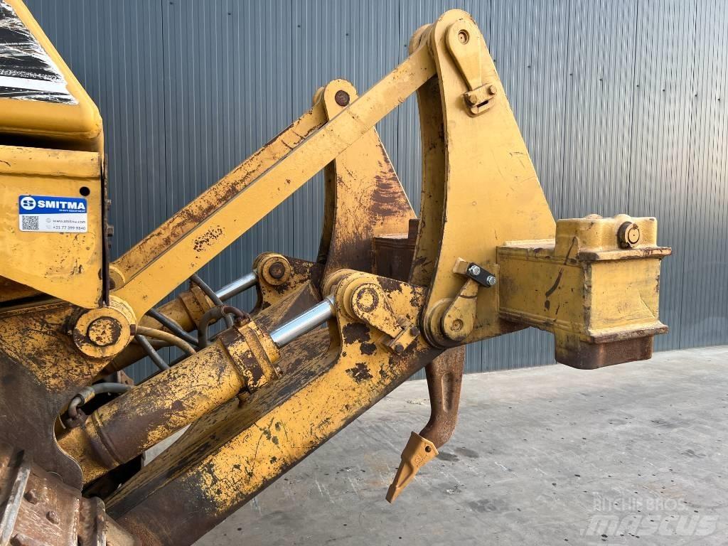 CAT D7H Kāpurķēžu buldozeri