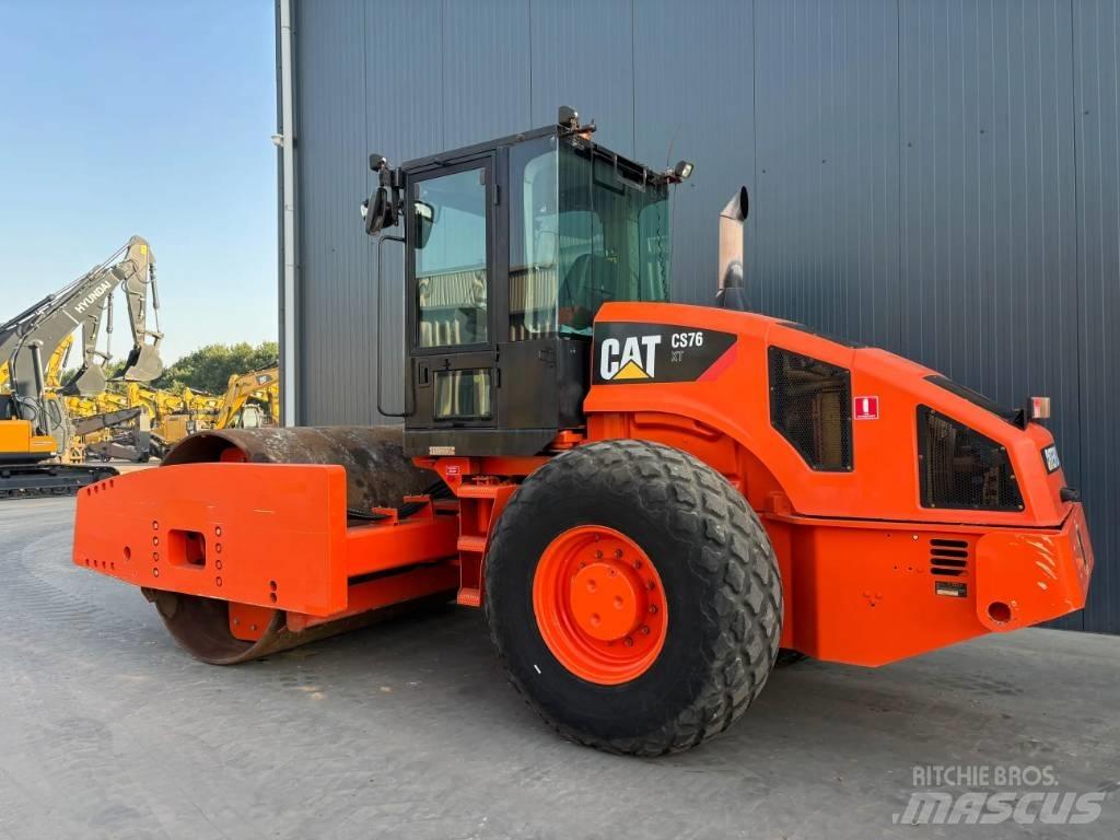 CAT CS76 XT Divvalču grunts veltņi