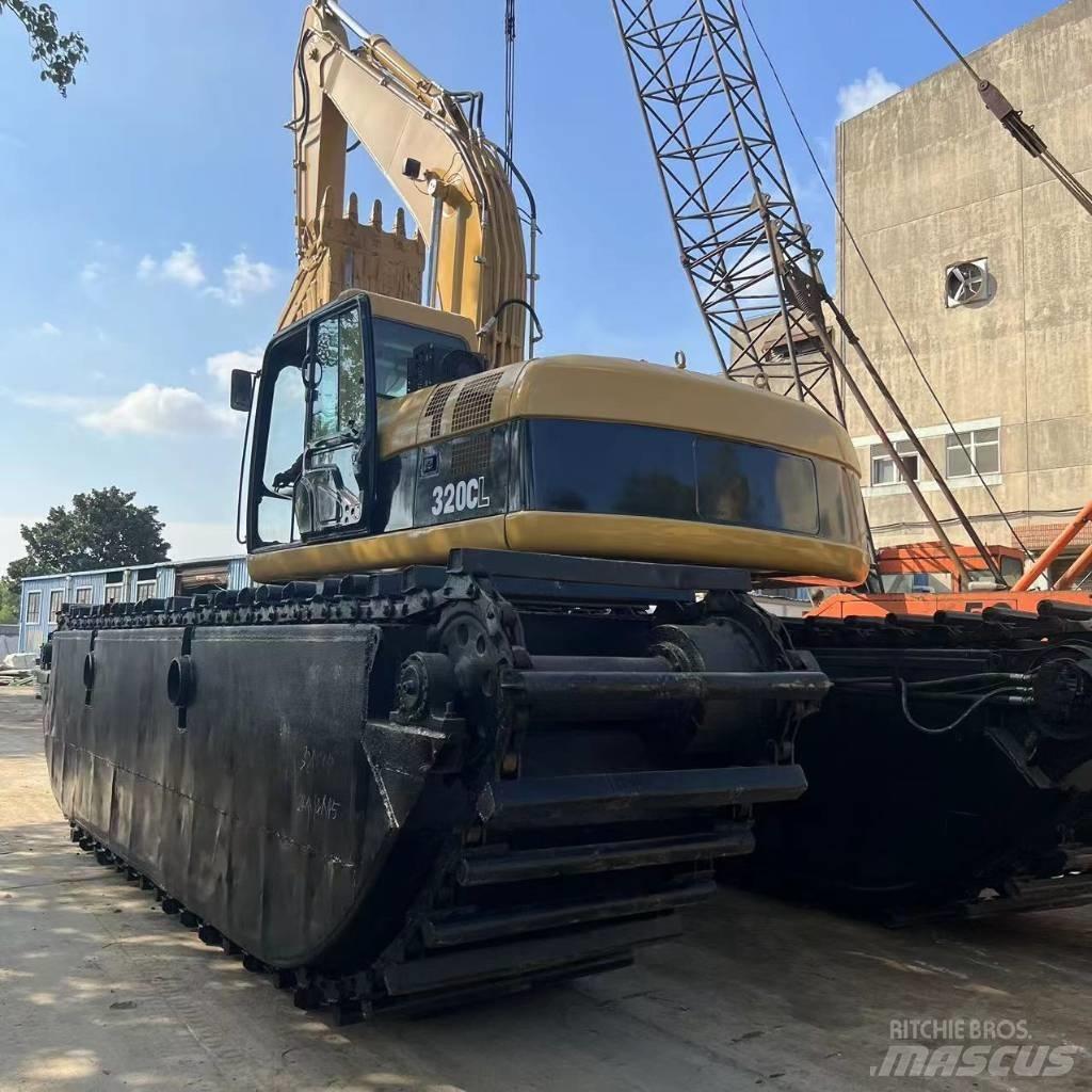 CAT 320 C Kāpurķēžu ekskavatori