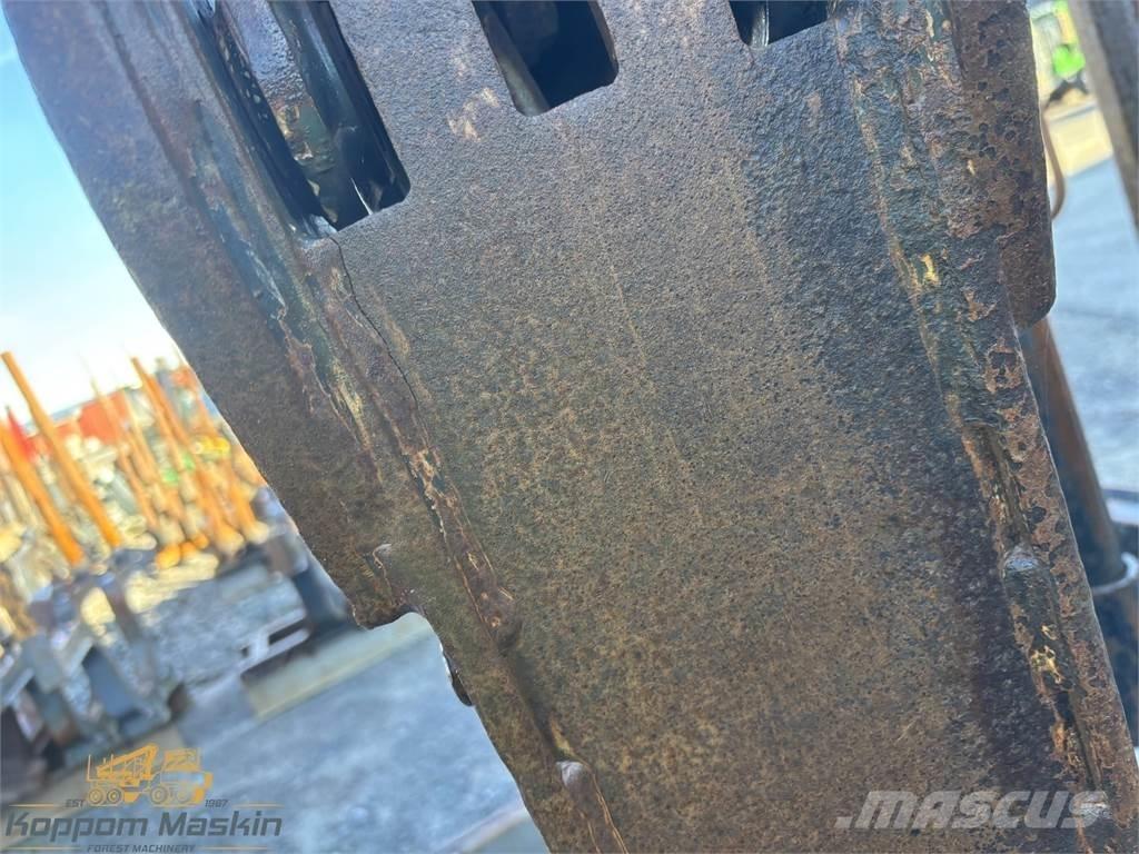 Valmet 890 Citas sastāvdaļas