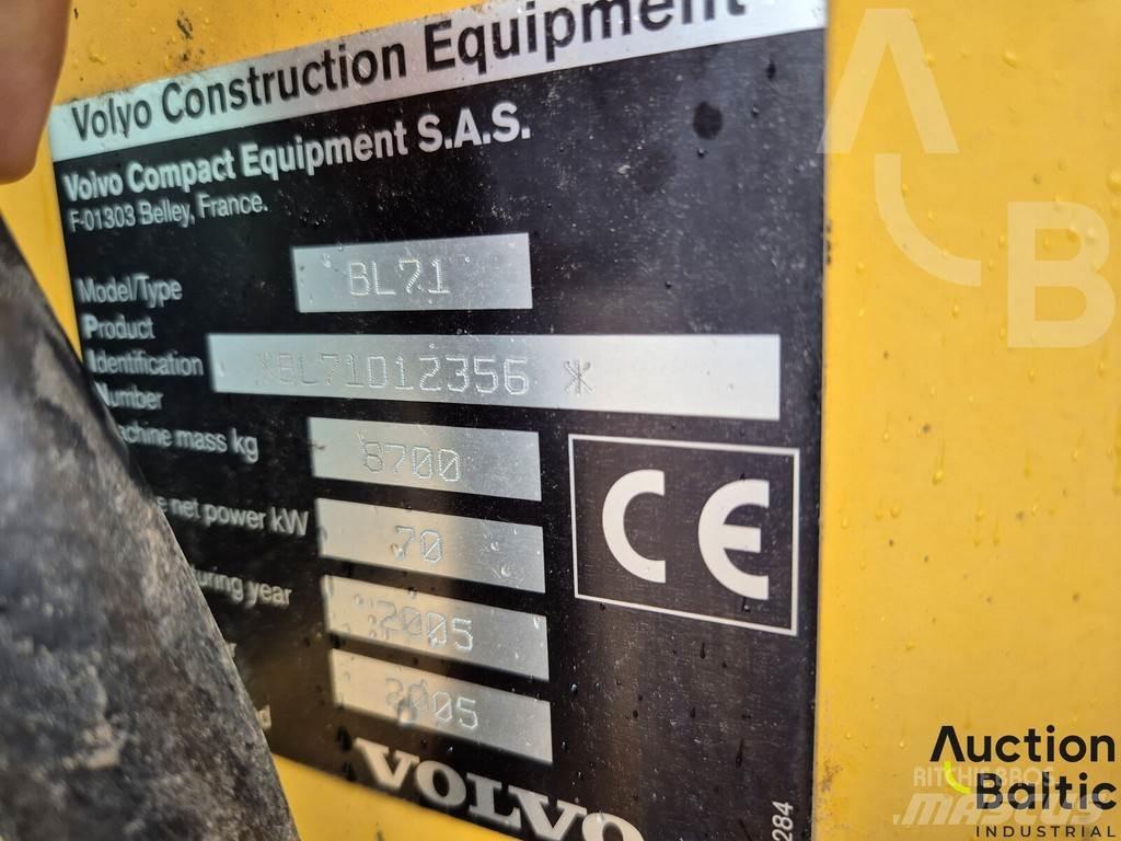 Volvo BL 71 Ekskavatori-iekrāvēji