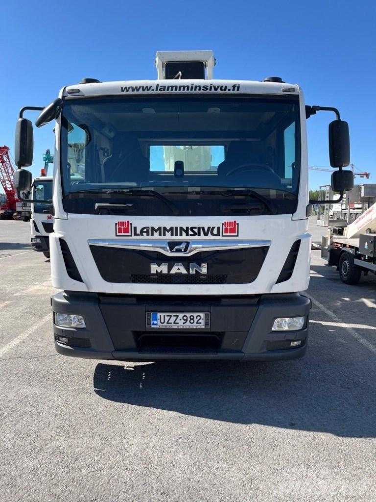 Ruthmann T285.3 Pacēlāji uz automašīnas bāzes