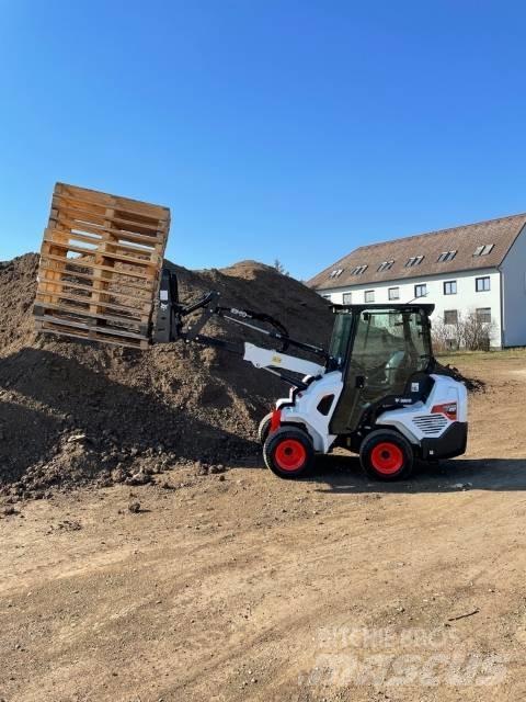 Bobcat L28 Iekrāvēji uz riteņiem