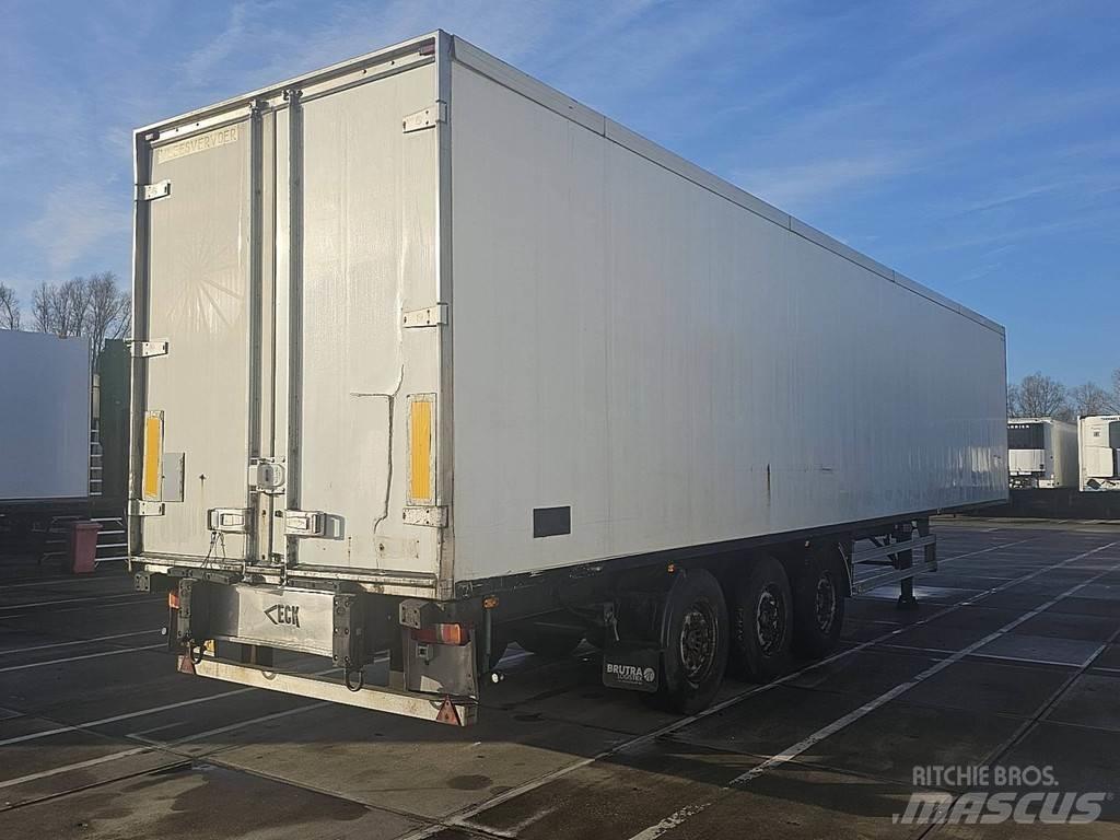 Van Eck UT-3 Noslēgtās piekabes