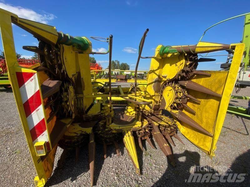 John Deere 7400 Lopbarības novācēji