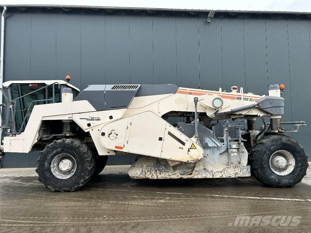 Wirtgen WR200XLi Augsnes blīvētāji