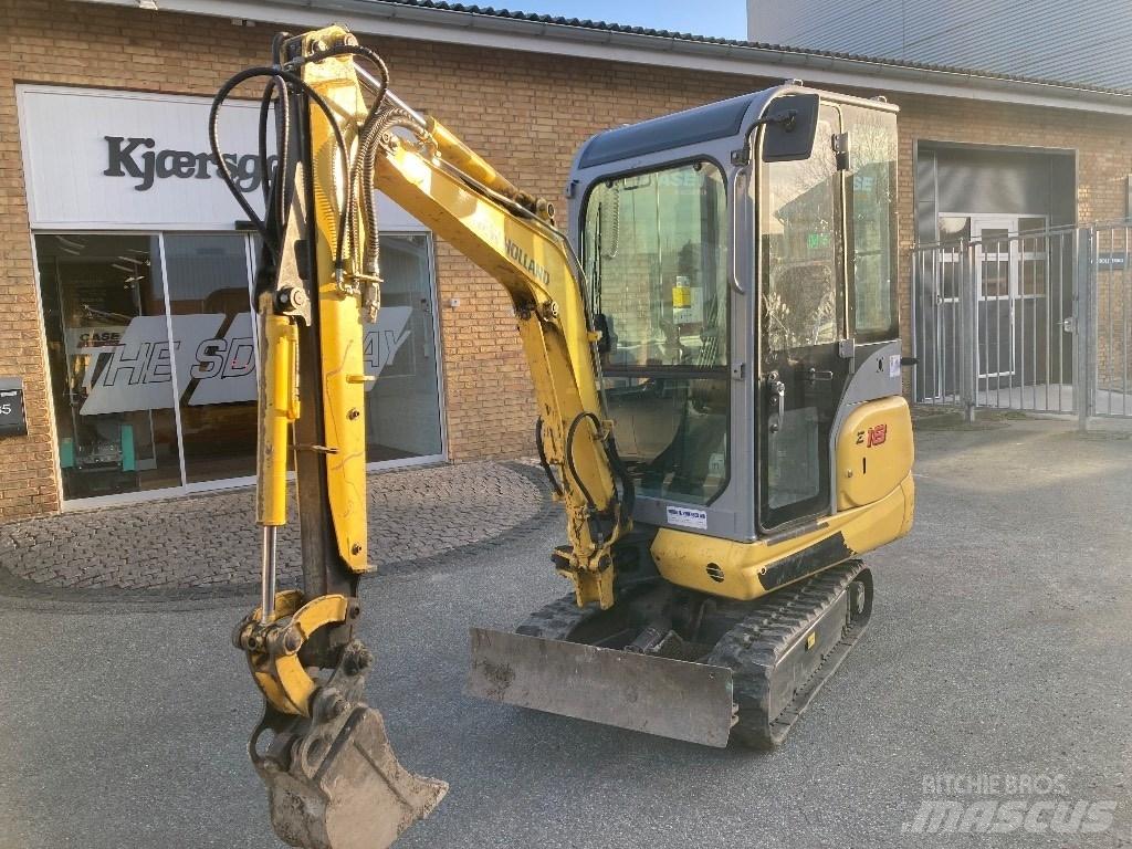 New Holland E 18 C Mini ekskavatori < 7 t