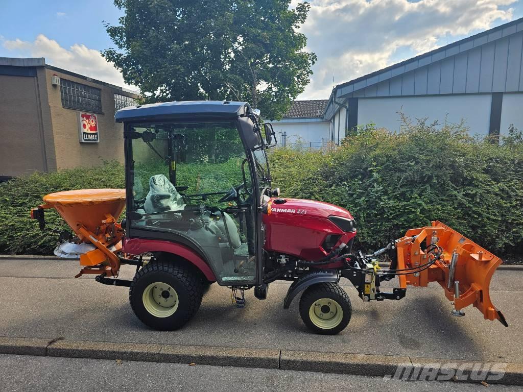 Yanmar SA 221 Kompaktie traktori