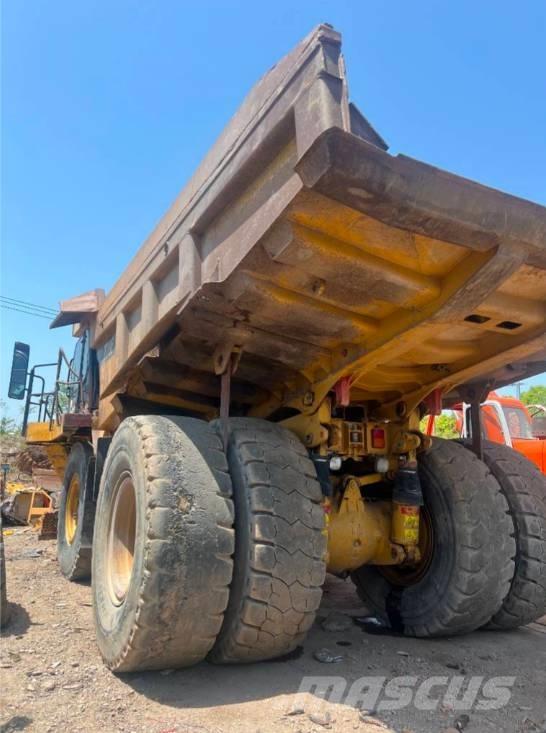 CAT 773 F Karjeras kravas automašīnas