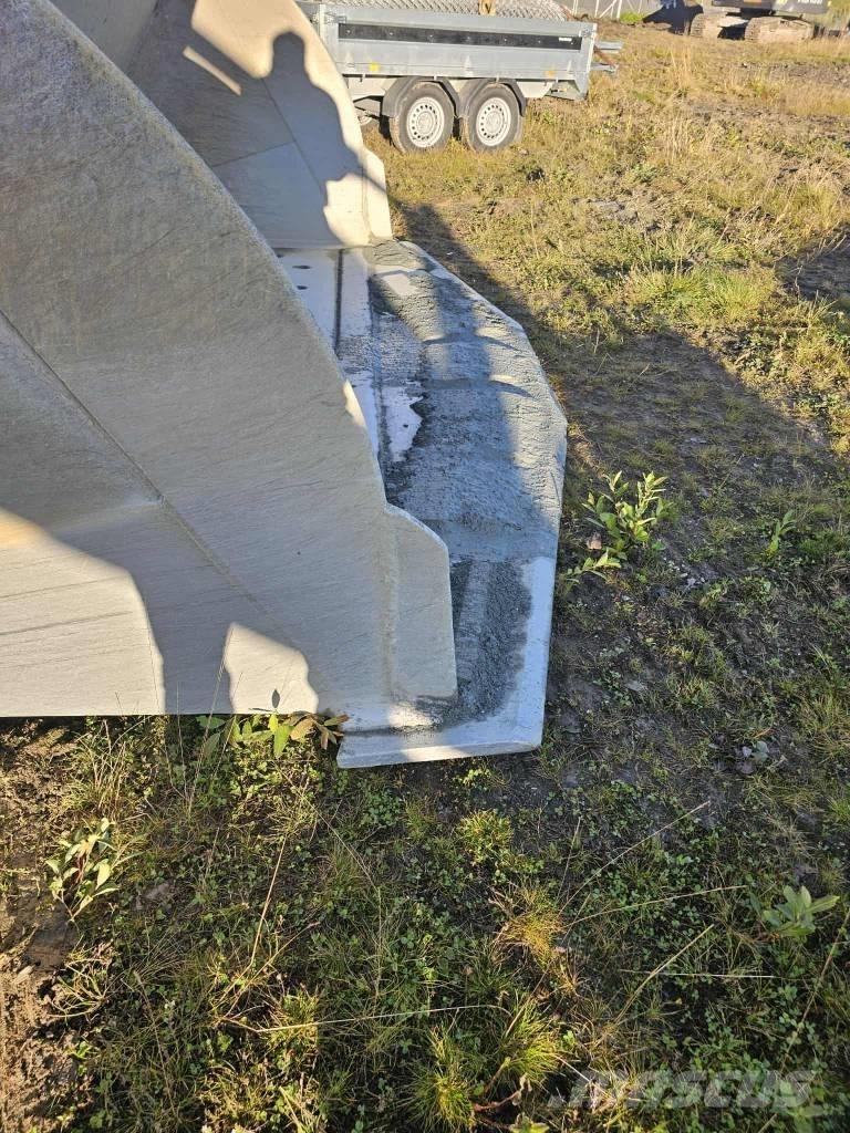 Volvo L 180 H Iekrāvēji uz riteņiem