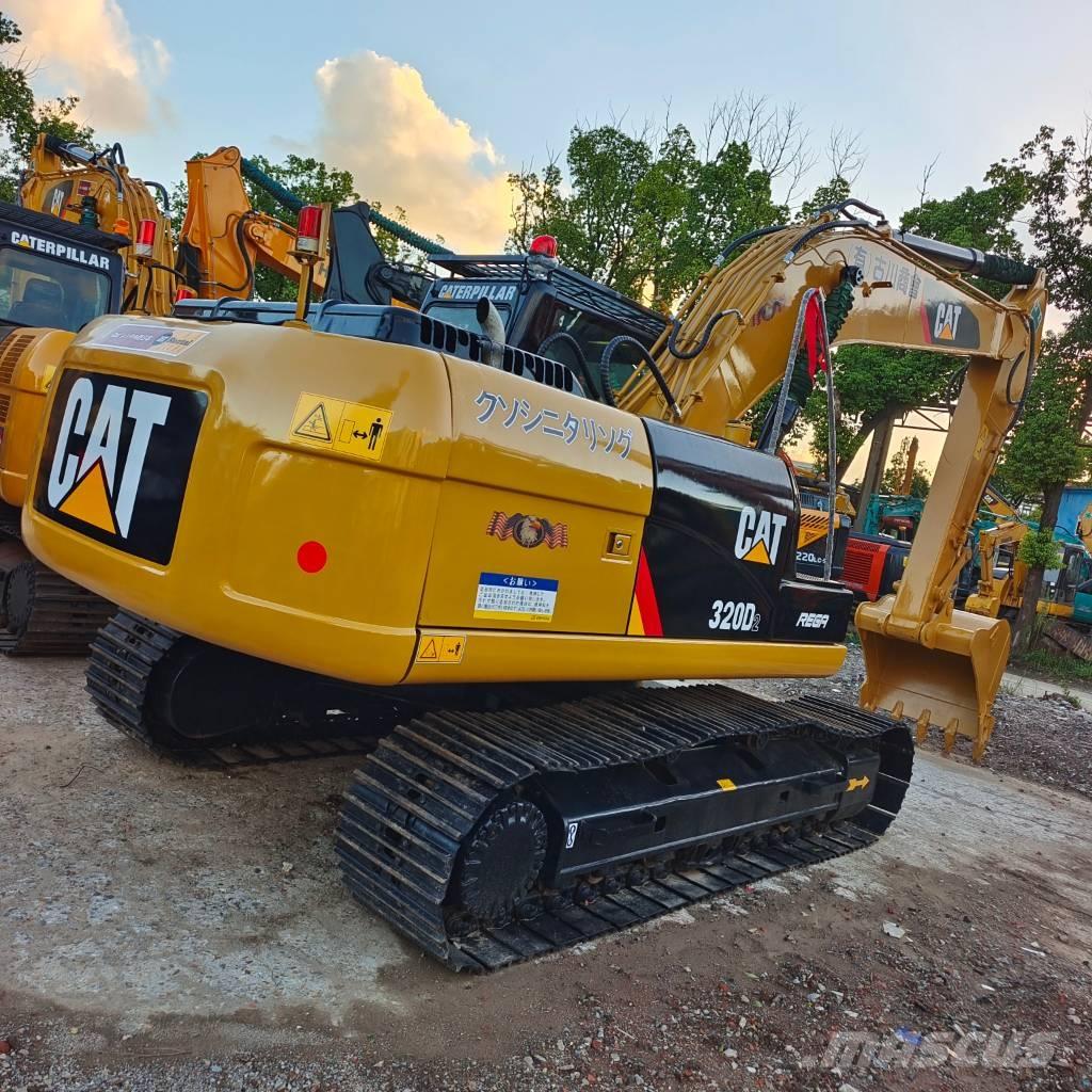 CAT 320 D Kāpurķēžu ekskavatori