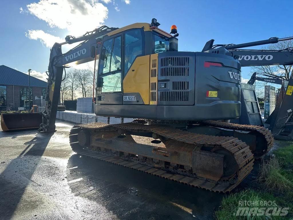 Volvo ECR 235 EL Kāpurķēžu ekskavatori