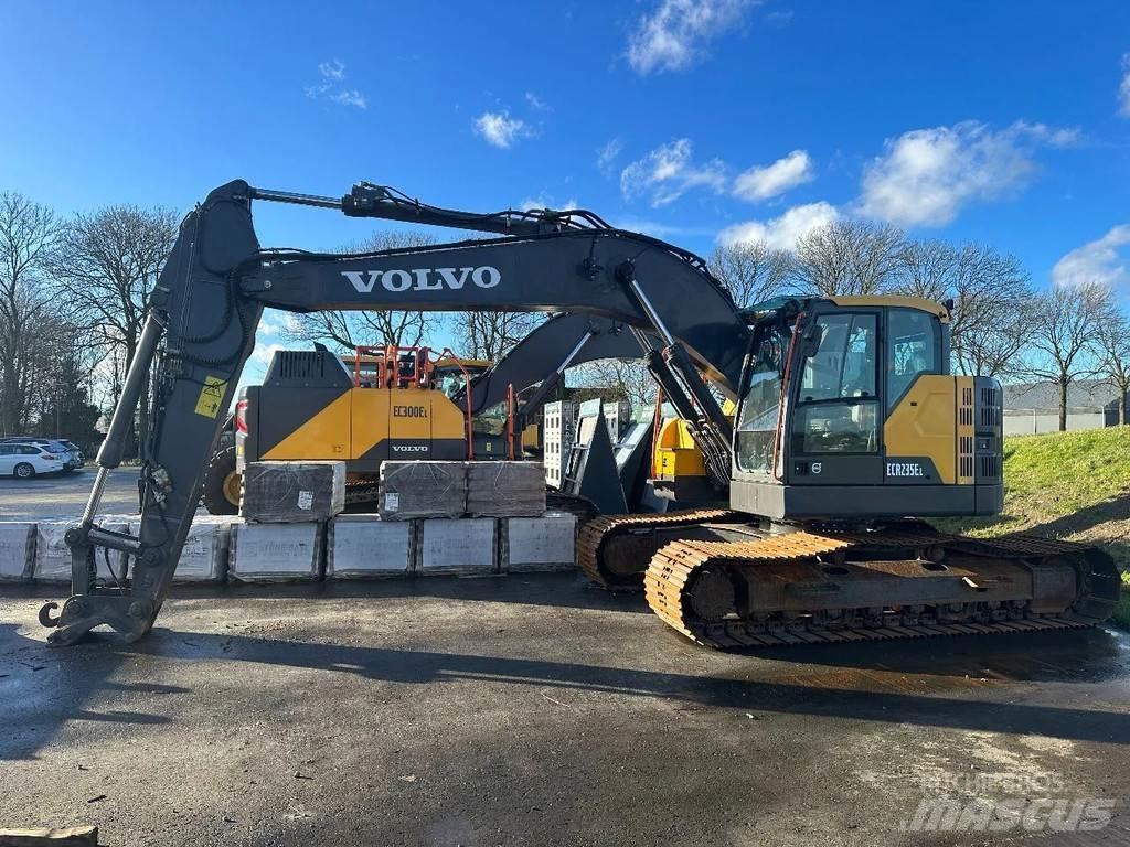 Volvo ECR 235 EL Kāpurķēžu ekskavatori