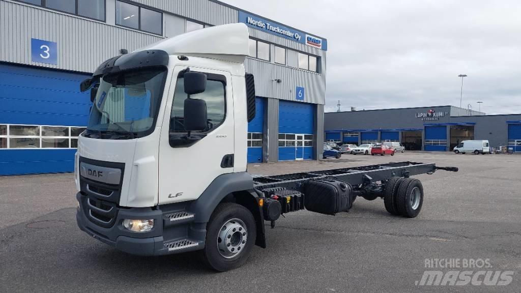DAF LF 260 16 tn Šasija ar kabīni