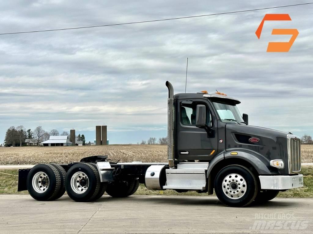 Peterbilt 567 Vilcēji