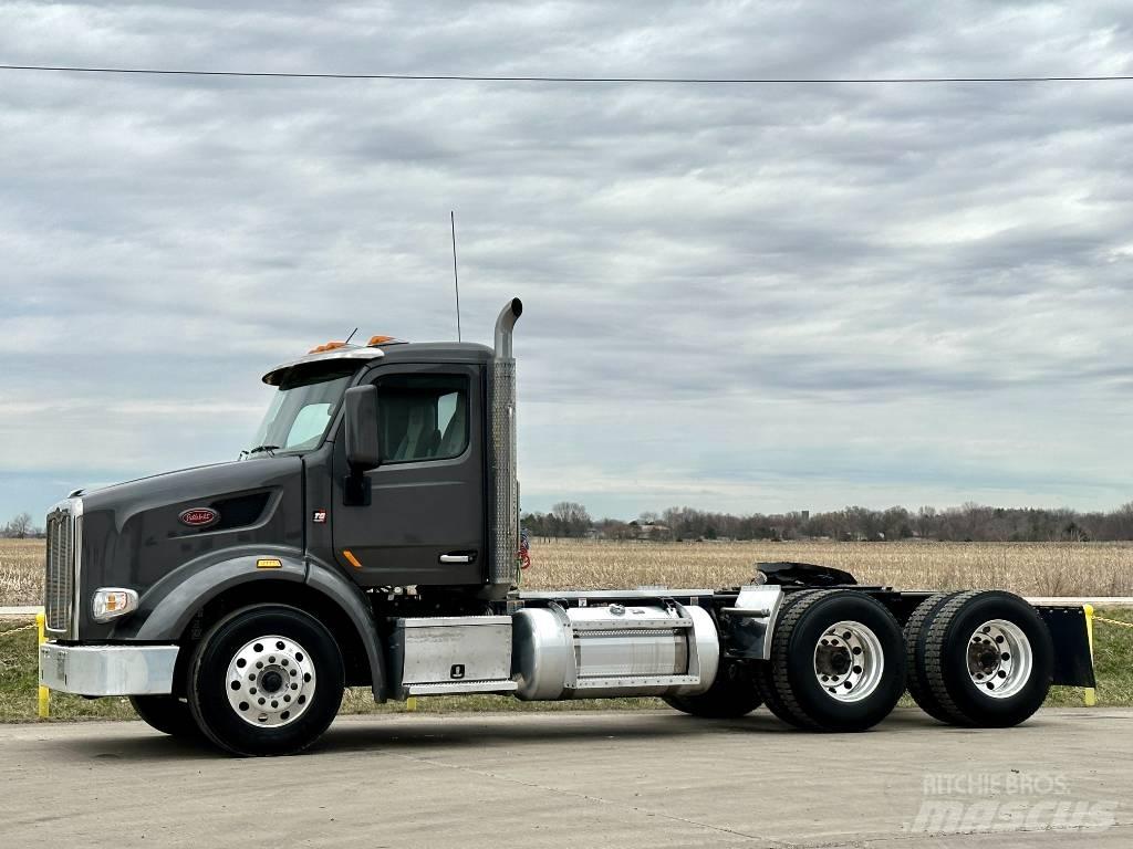 Peterbilt 567 Vilcēji