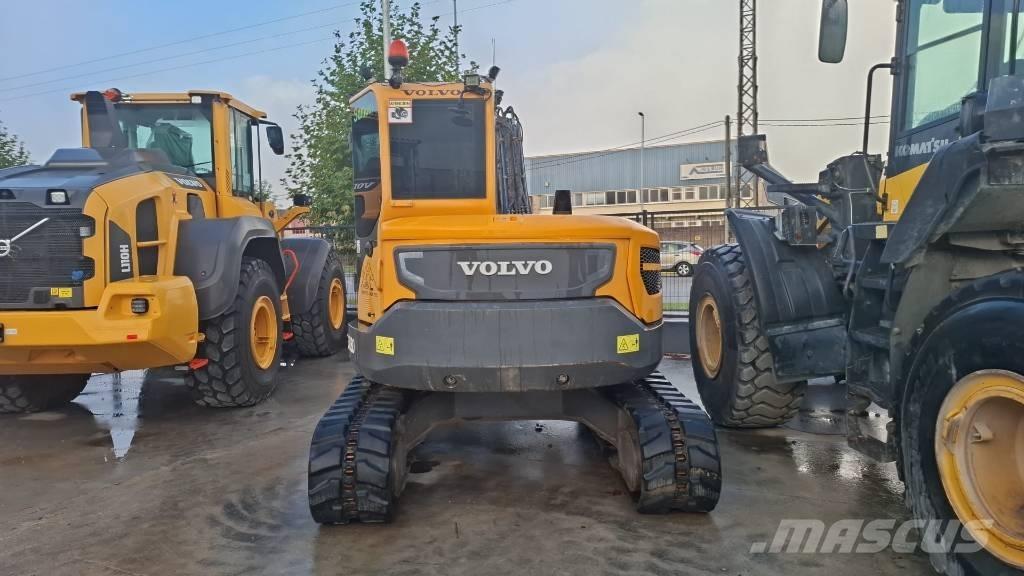 Volvo ECR88D Vidēja lieluma ekskavatori 7 t - 12 t