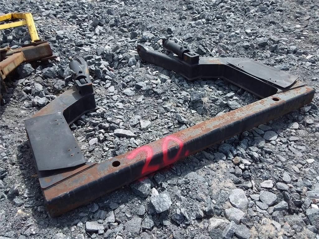 Komatsu 895 Citas sastāvdaļas
