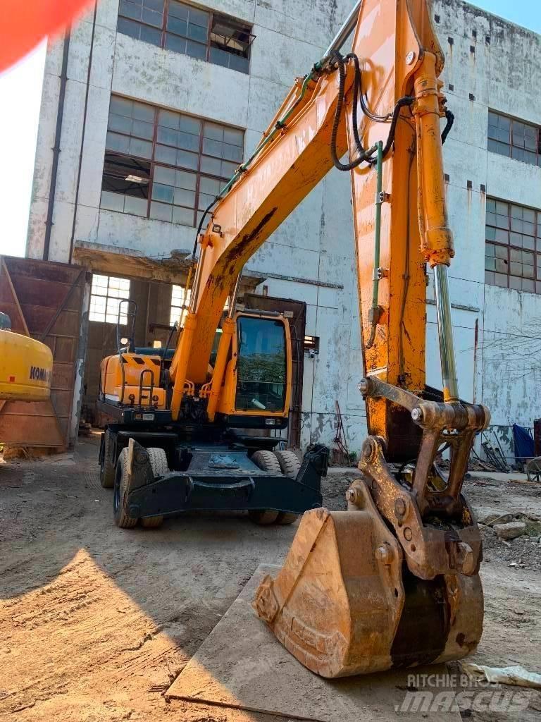 Hyundai R210W-9 Kāpurķēžu ekskavatori