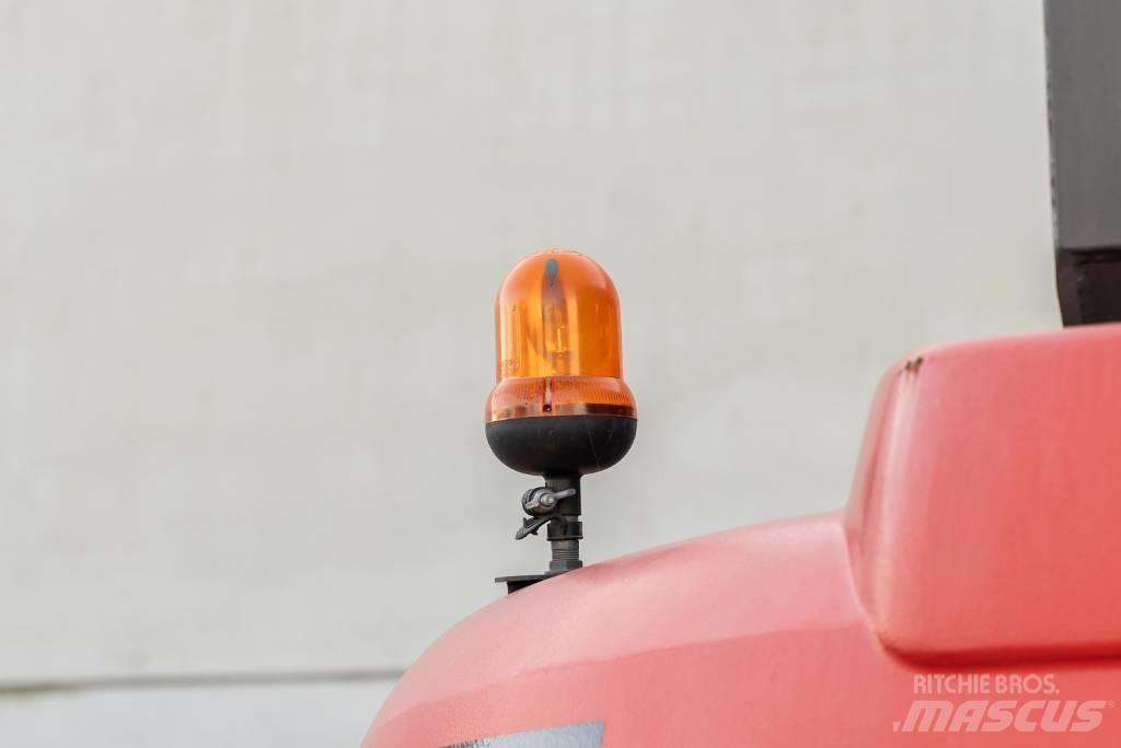 Manitou 200 ATJ Strēles pacēlāji