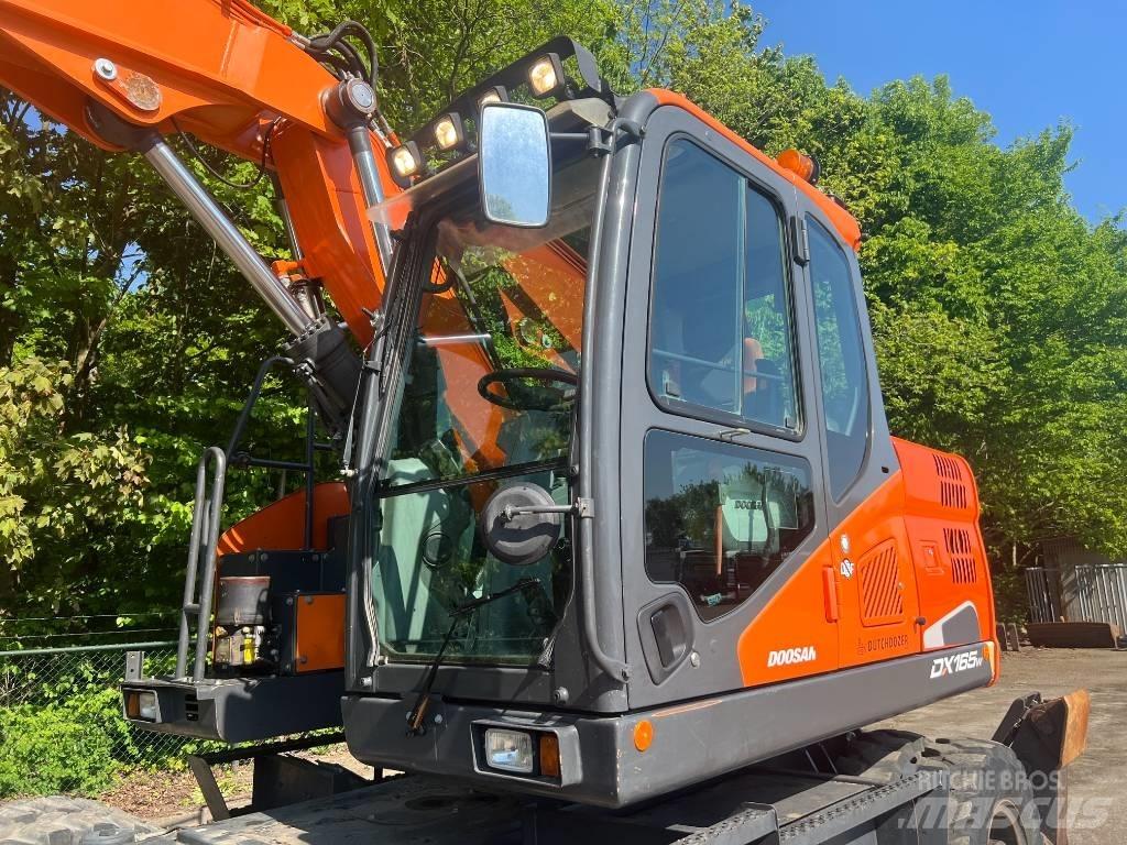 Doosan DX 165 W-5 Ekskavatori uz riteņiem