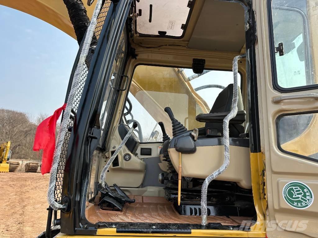 CAT 330BL Kāpurķēžu ekskavatori