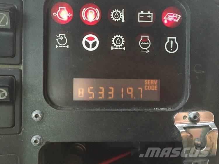 CAT 775 D Karjeras kravas automašīnas