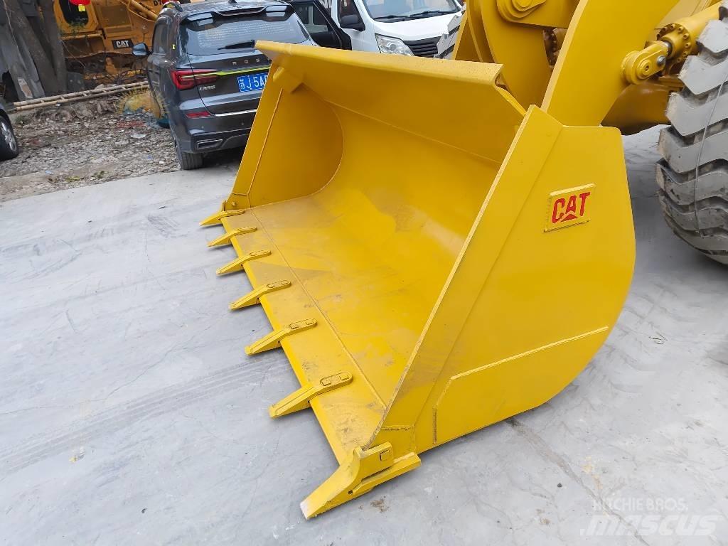 CAT 950 H Iekrāvēji uz riteņiem