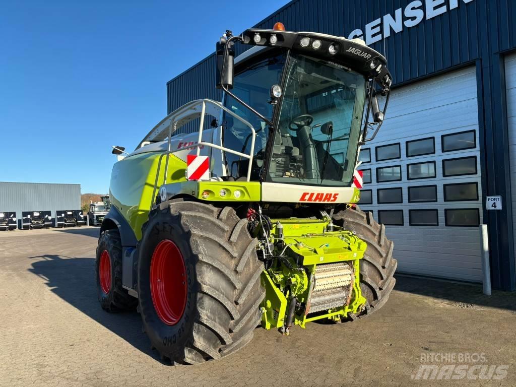 CLAAS Jaguar 950 4WD Lopbarības novācēji