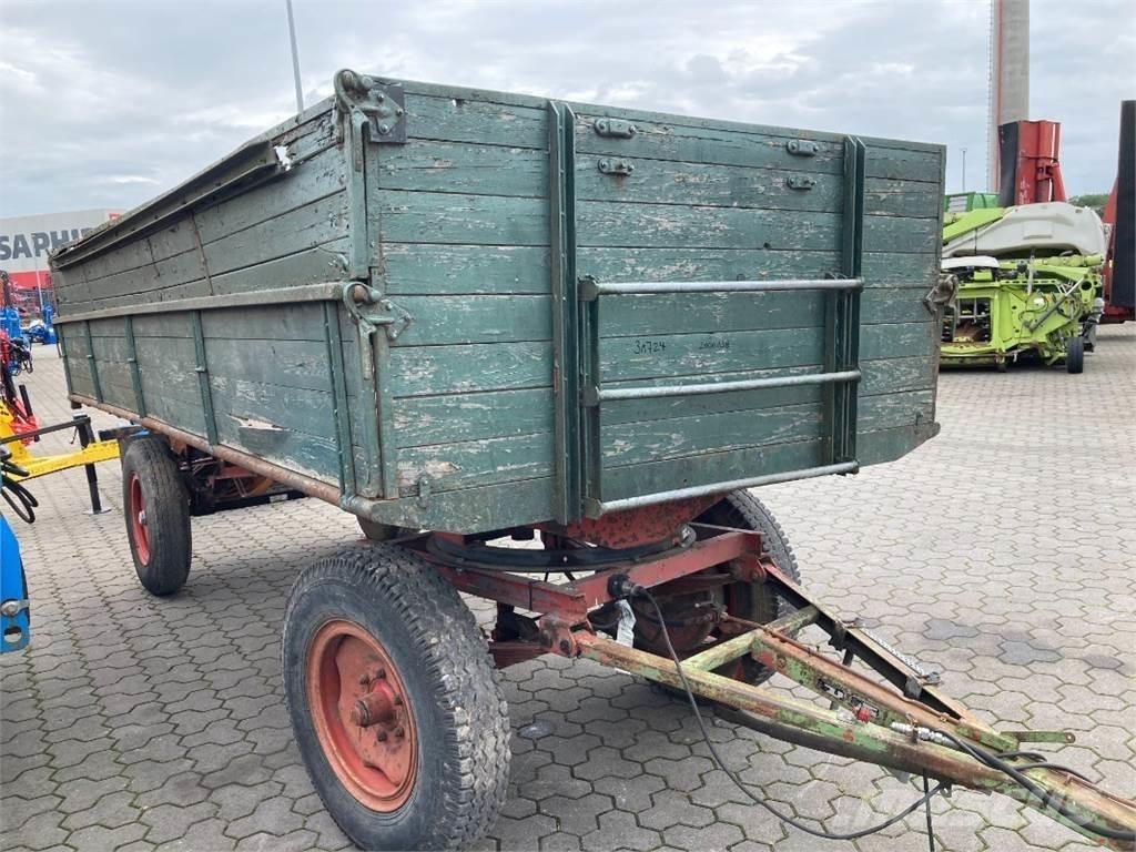  MAACK 8062 Ķīpu treileri
