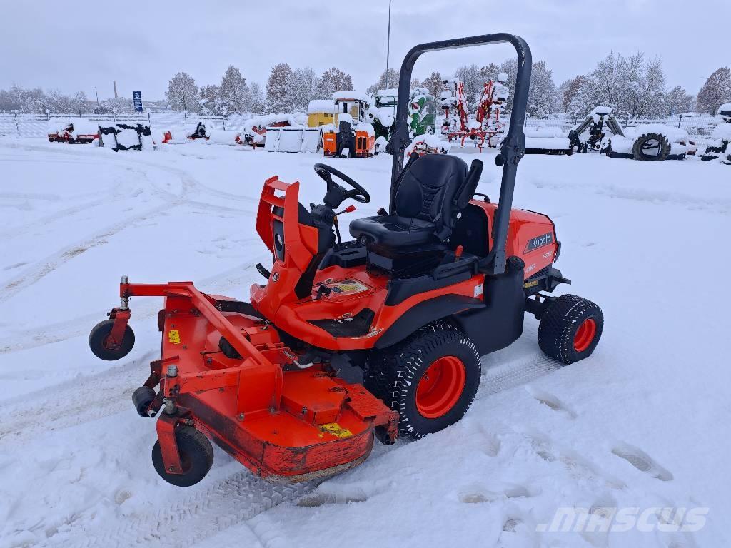 Kubota F 251 Mauriņa traktors