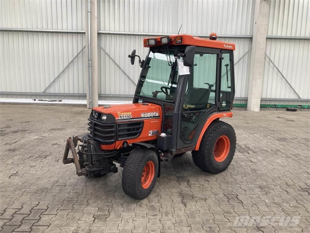 Kubota B2110 Kompaktie traktori
