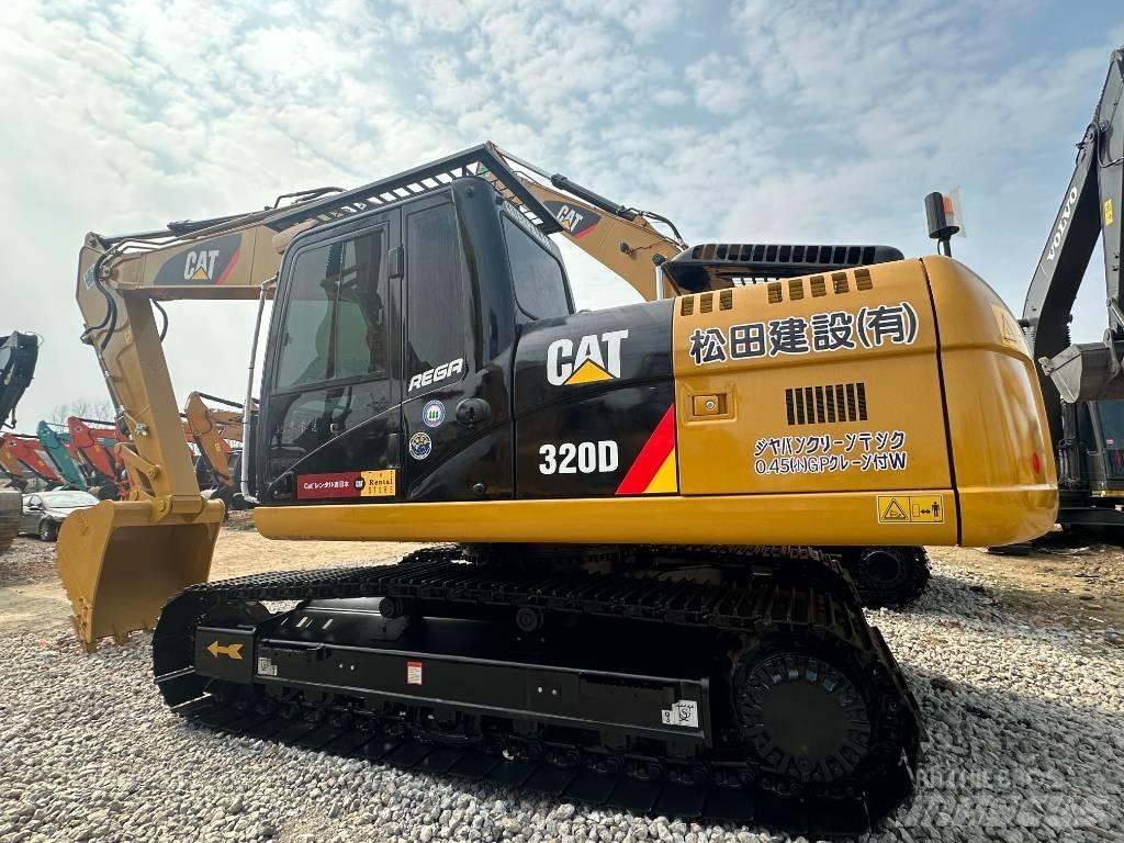 CAT CAT320D2 Kāpurķēžu ekskavatori