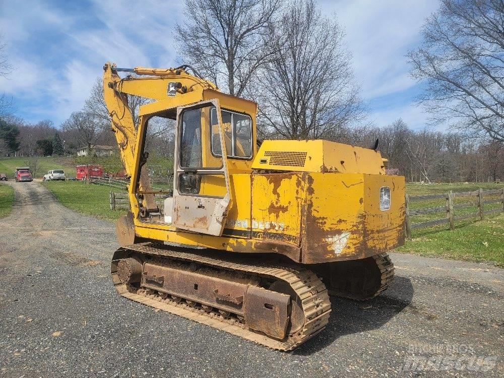 John Deere 490 Kāpurķēžu ekskavatori