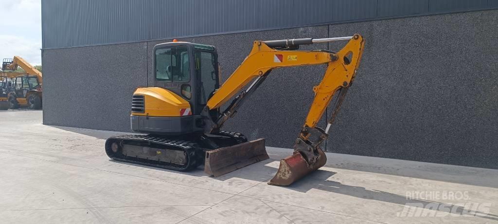 Bobcat E 50 EM Mini ekskavatori < 7 t
