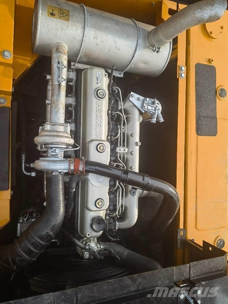 Sany SY 215 C Vidēja lieluma ekskavatori 7 t - 12 t