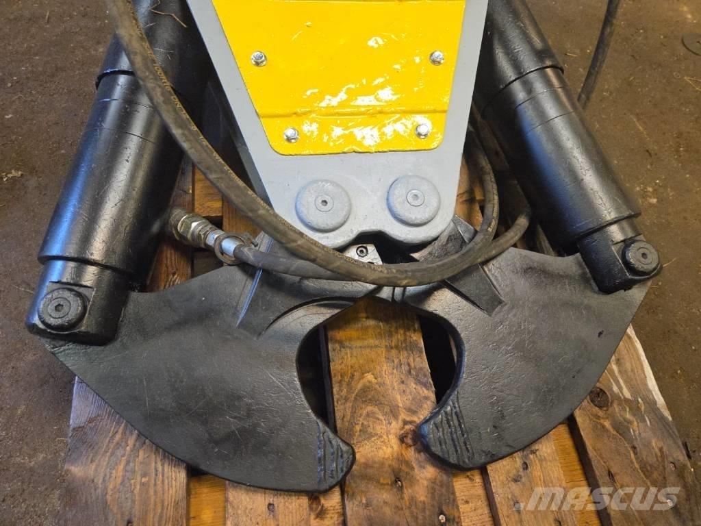 Brokk CC400 Griezēji