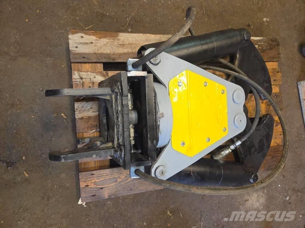 Brokk CC400 Griezēji