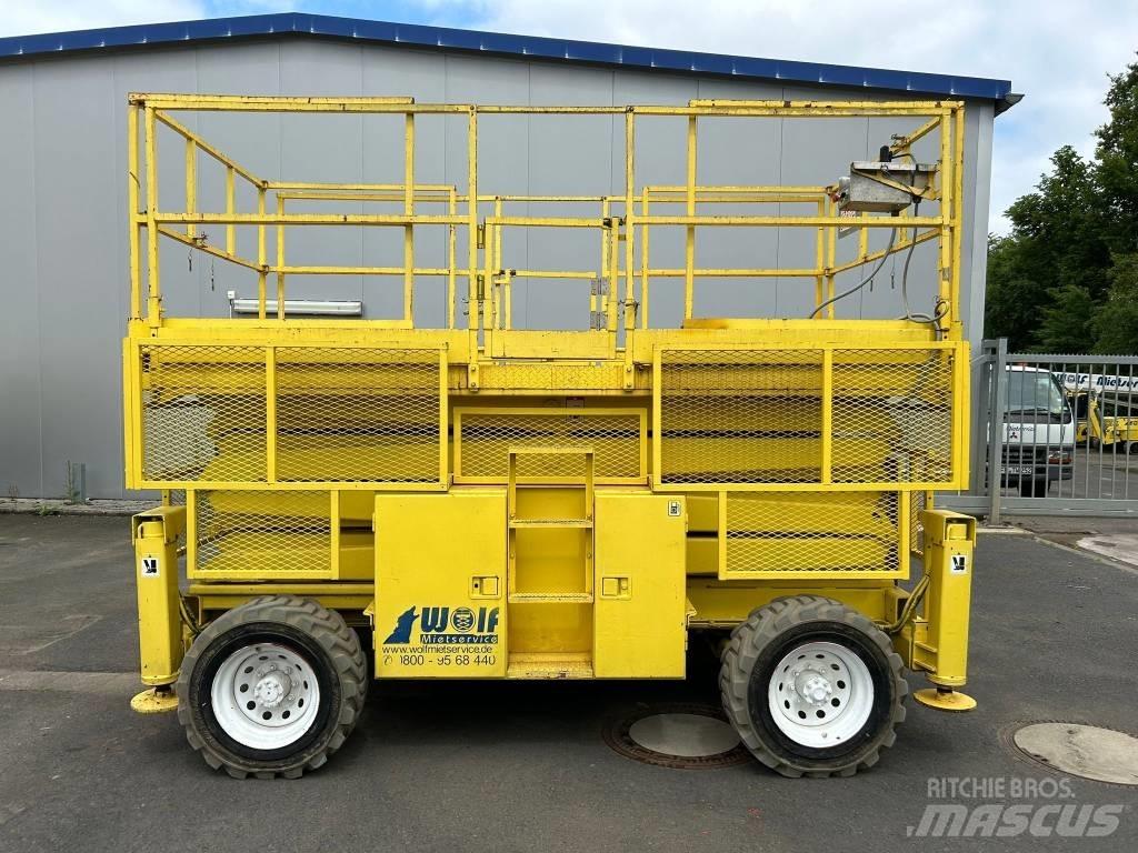 SkyJack SJ 8841 RT Šķerveida pacēlāji