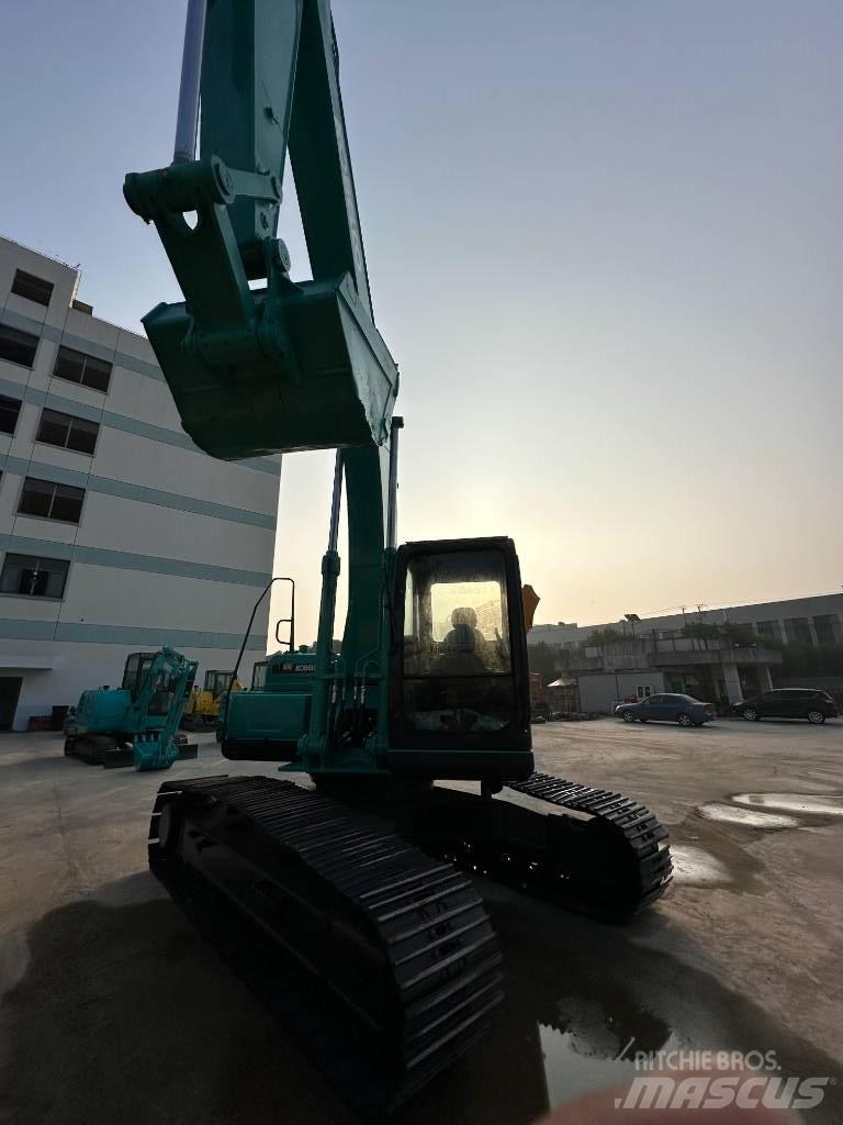Kobelco SK 200-8 Kāpurķēžu ekskavatori