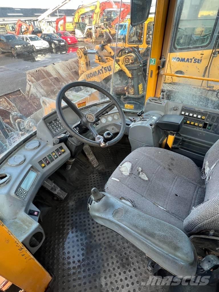 Volvo L 120 C Iekrāvēji uz riteņiem