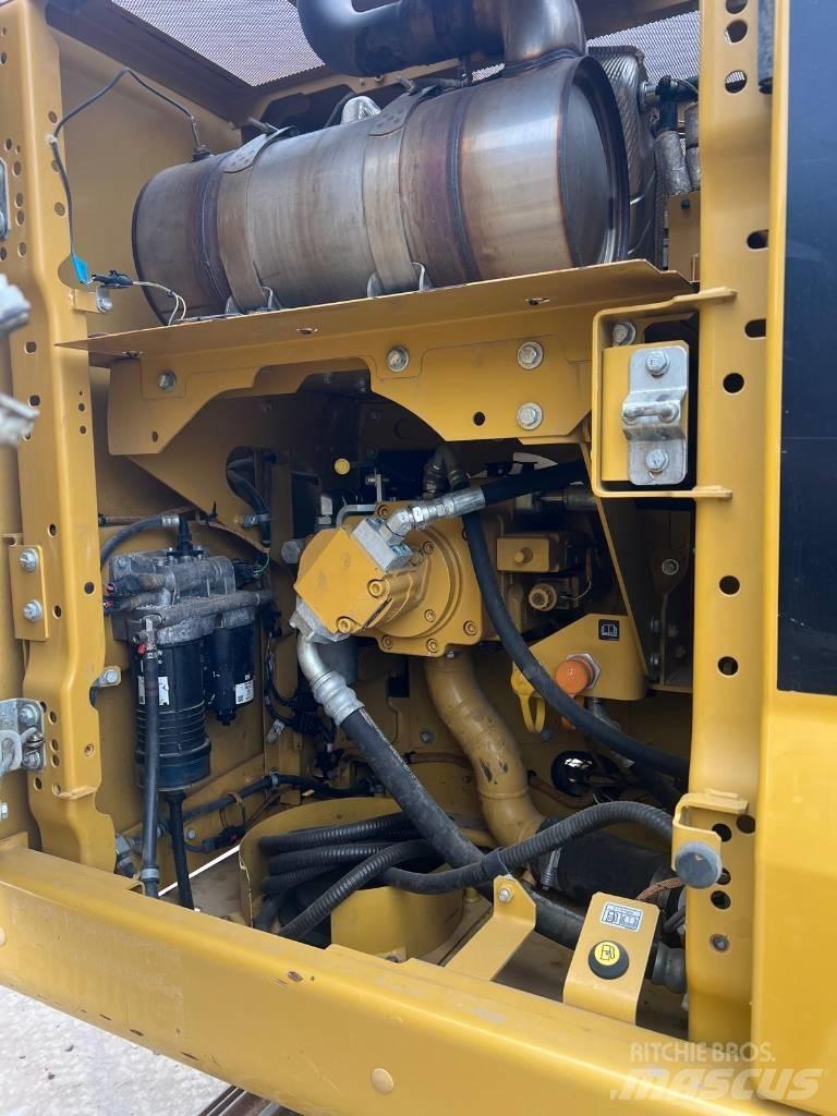 CAT 320 Kāpurķēžu ekskavatori