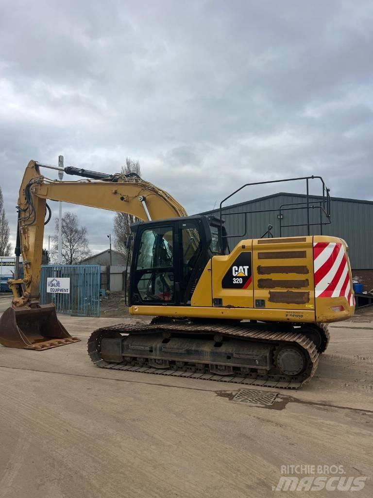 CAT 320 Kāpurķēžu ekskavatori