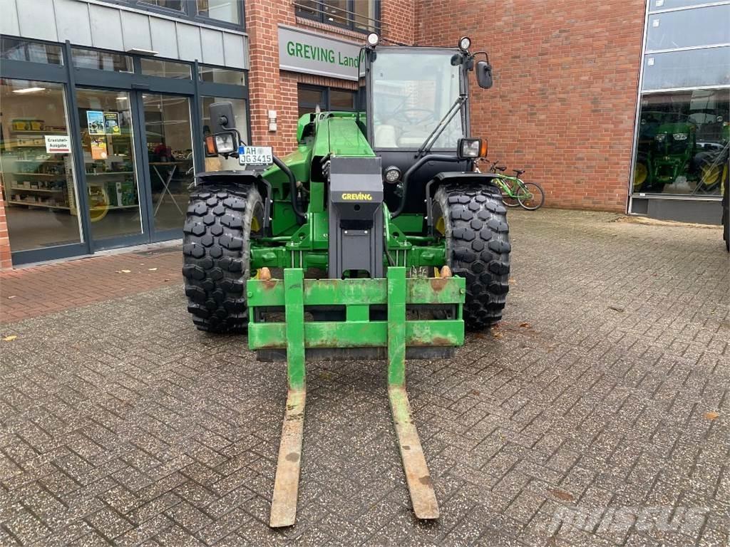 John Deere 3415 Teleskopiskie manipulatori
