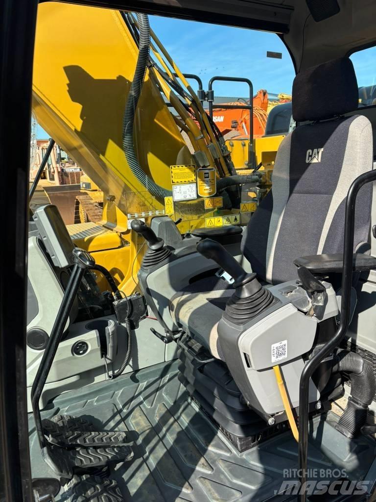 CAT 330 FL Kāpurķēžu ekskavatori