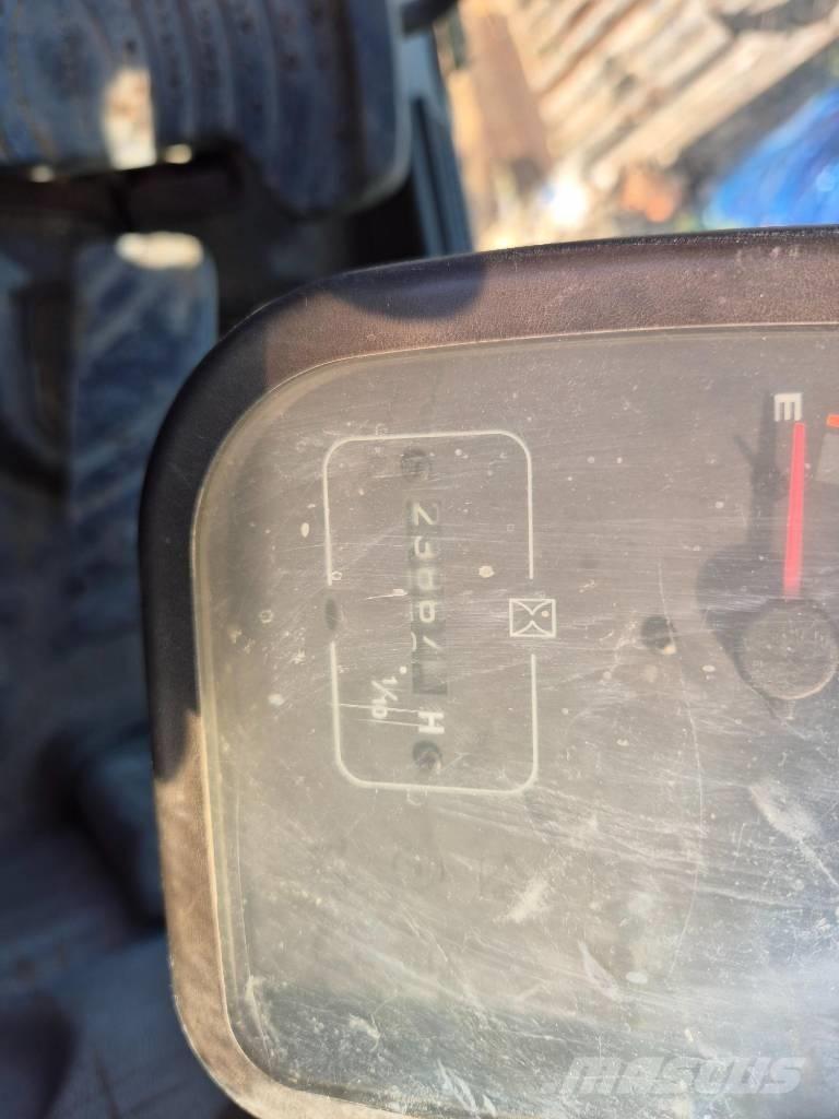 Volvo EC 290 B LC Kāpurķēžu ekskavatori
