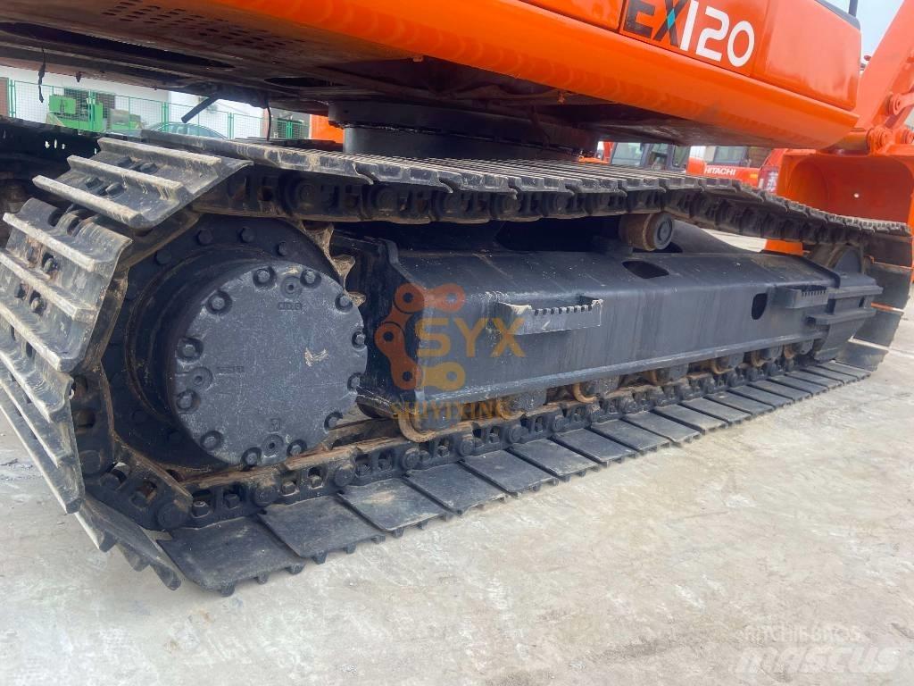 Hitachi EX 120 Kāpurķēžu ekskavatori