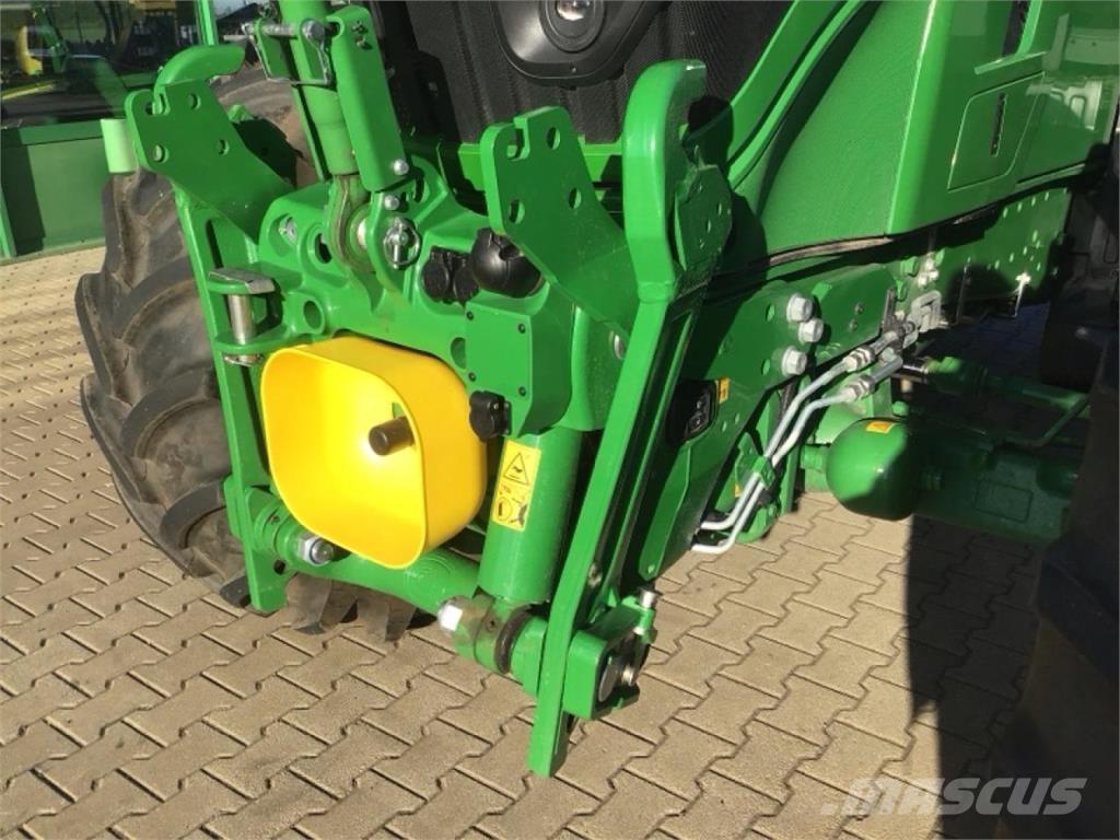 John Deere 6R 155 Traktori