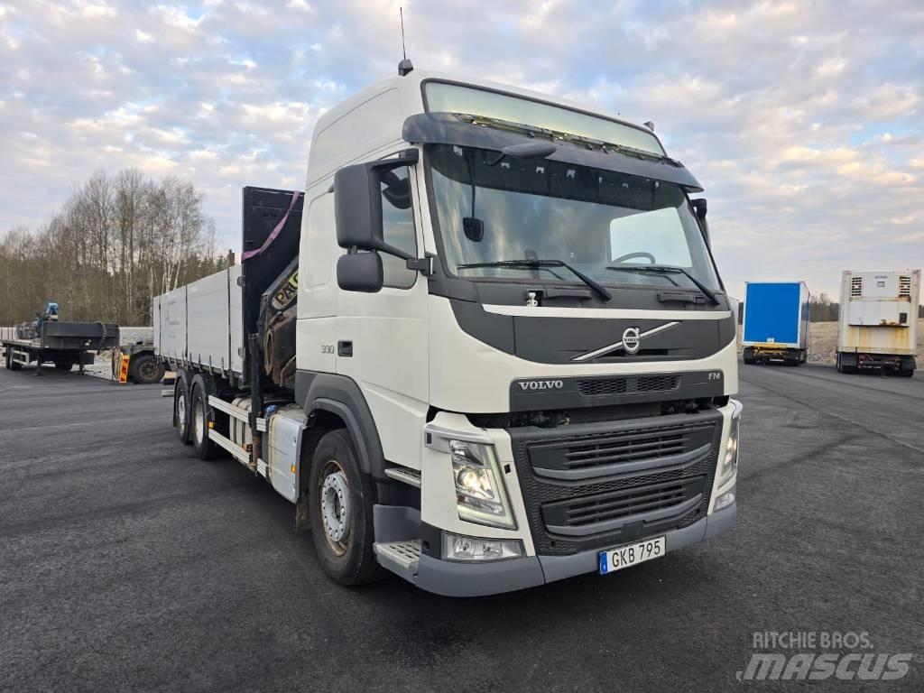 Volvo FM 330 Smagās mašīnas ar celtni